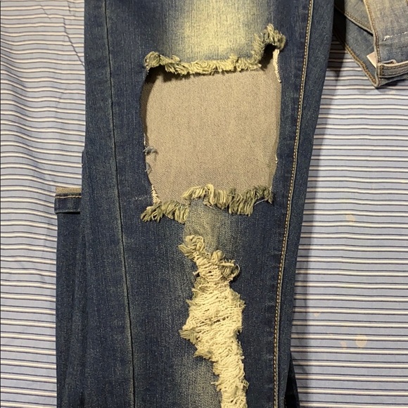 Jeans - Picture 2 of 2